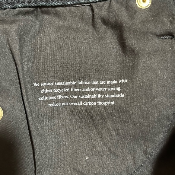 NWT Frame Black Front Cuff Shorts - Size 24 - Picture 7 of 10